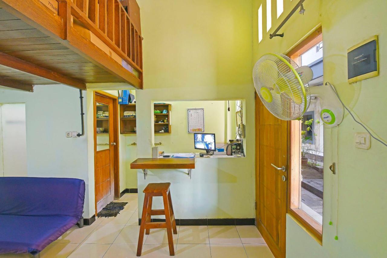 Super Oyo 91495 Hotel Indah Residence Denpasar Dış mekan fotoğraf