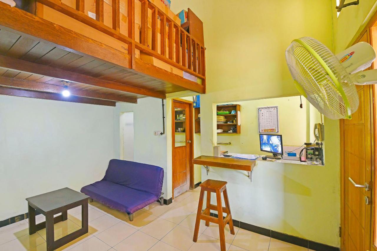 Super Oyo 91495 Hotel Indah Residence Denpasar Dış mekan fotoğraf