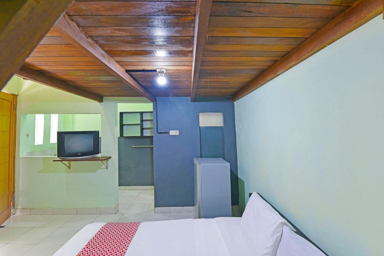 Super Oyo 91495 Hotel Indah Residence Denpasar Dış mekan fotoğraf